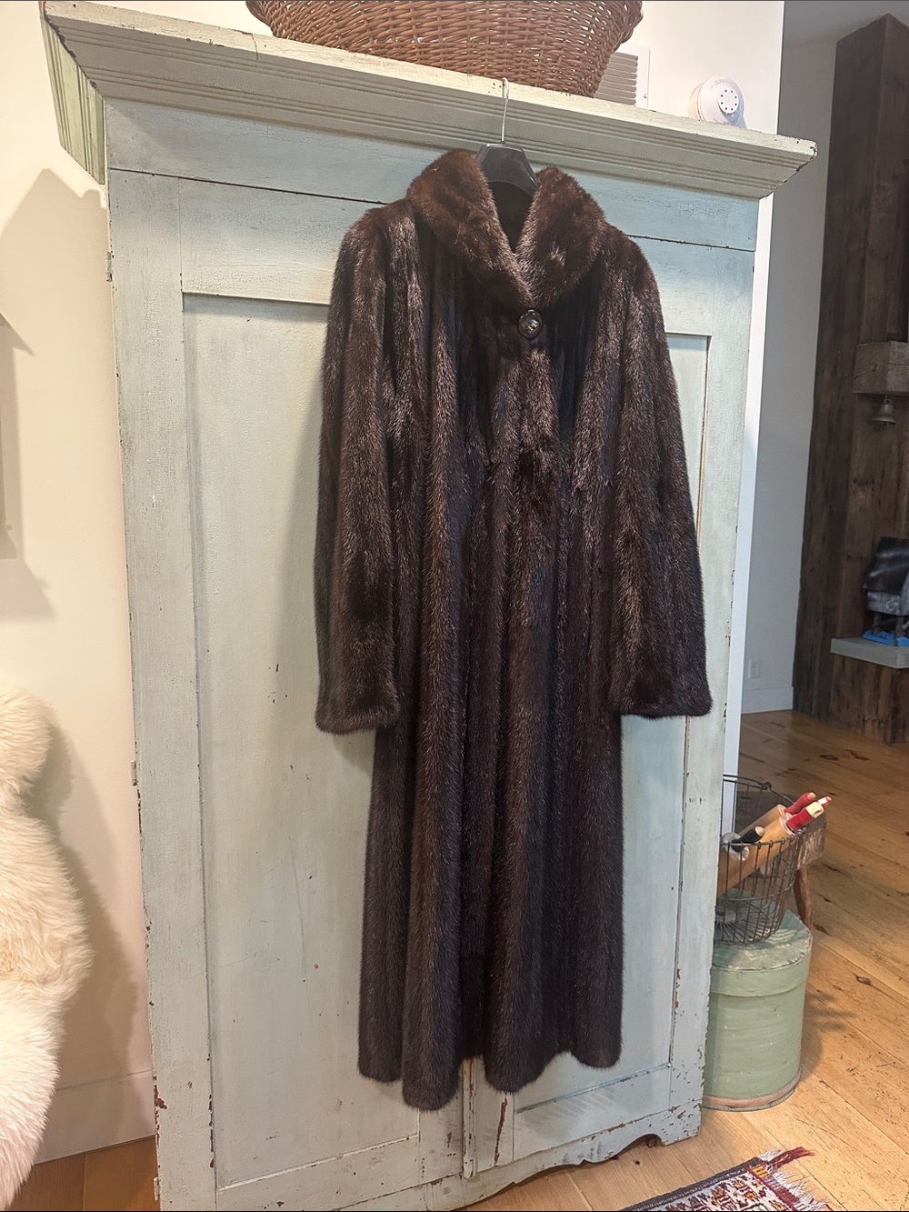 Long Brown Full-Length mink Fur Coat